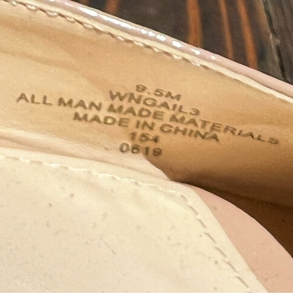 🌻NEW Nine West Nude Natural Patent "Gail" Platform Sandals Women's Size 9.5 - Picture 10 of 12